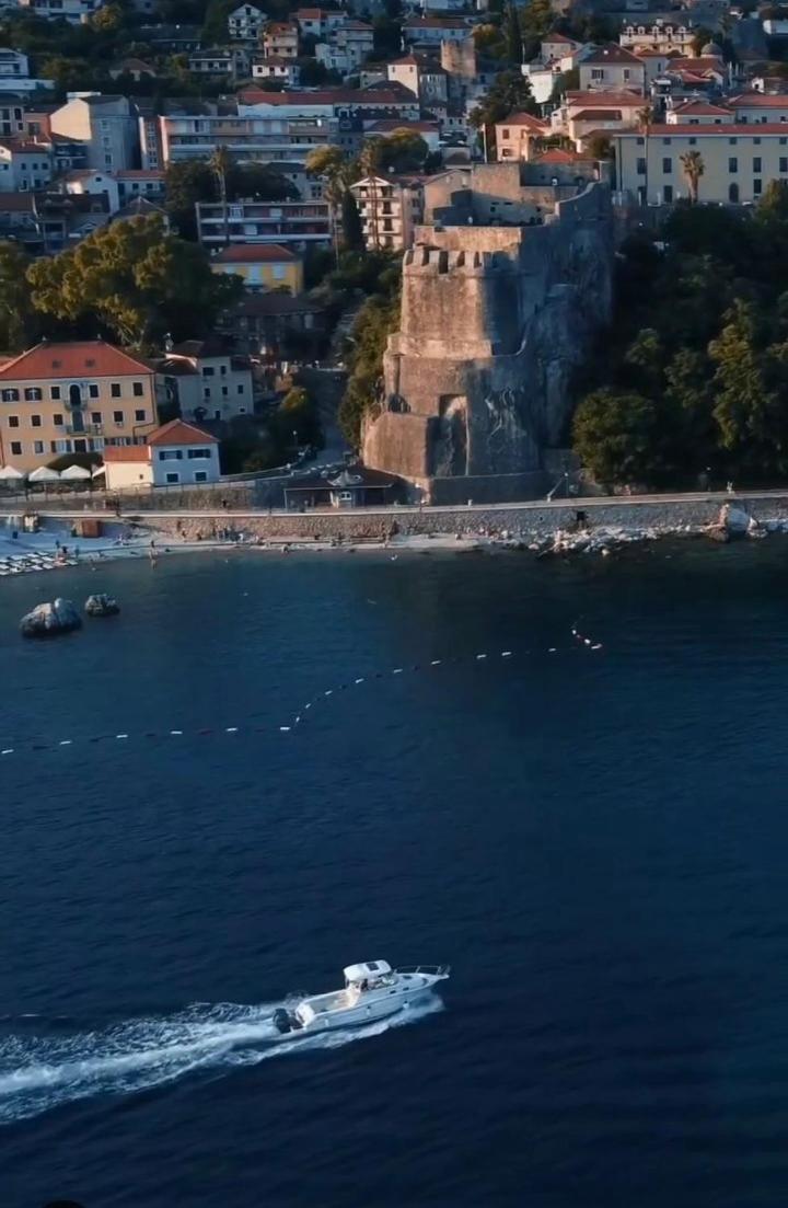 Apartment Tarita Herceg Novi Esterno foto