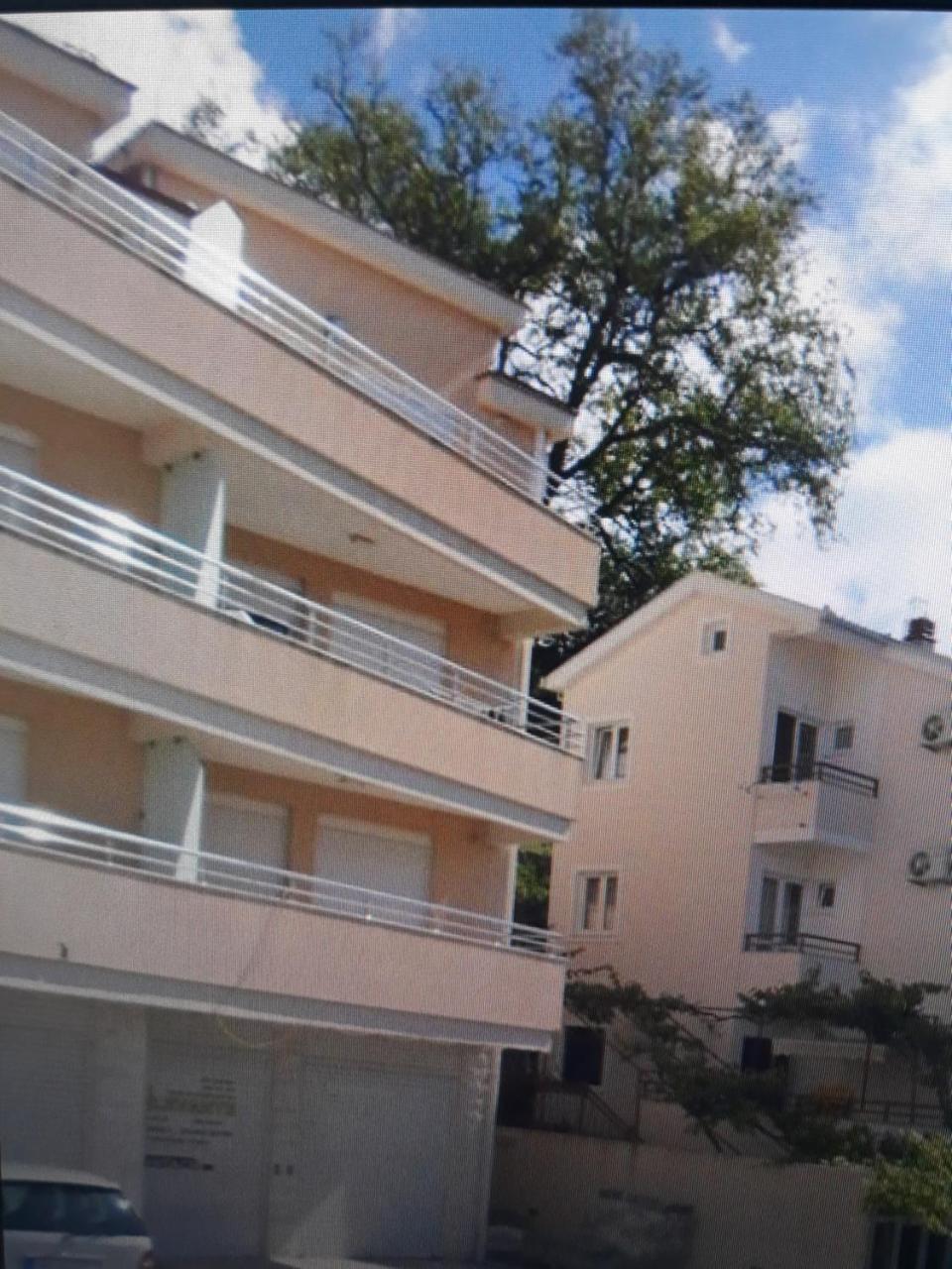 Apartment Tarita Herceg Novi Esterno foto